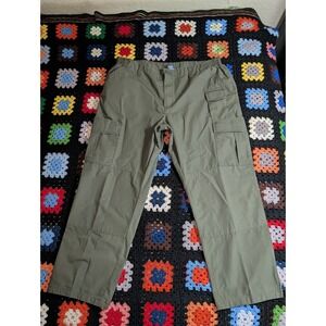 Propper Uniform Men's Tactical Pants Cargo Green Nylon Size 44x30 (42x29)